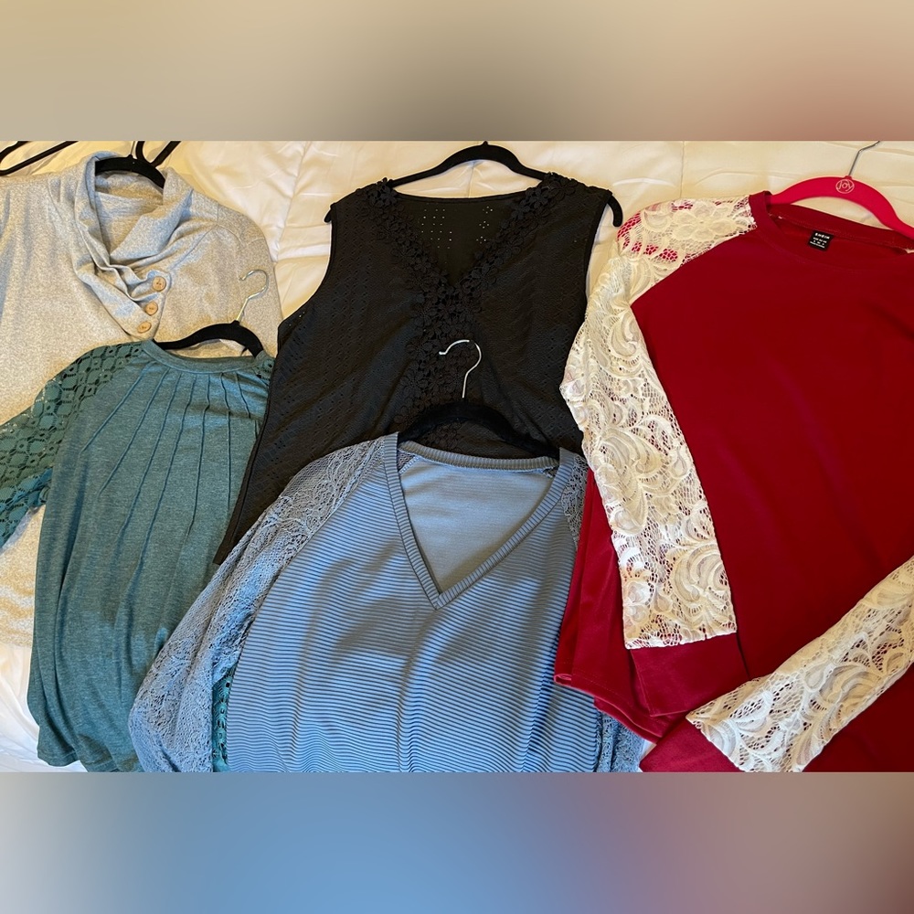 SHEIN bundle - will not separate